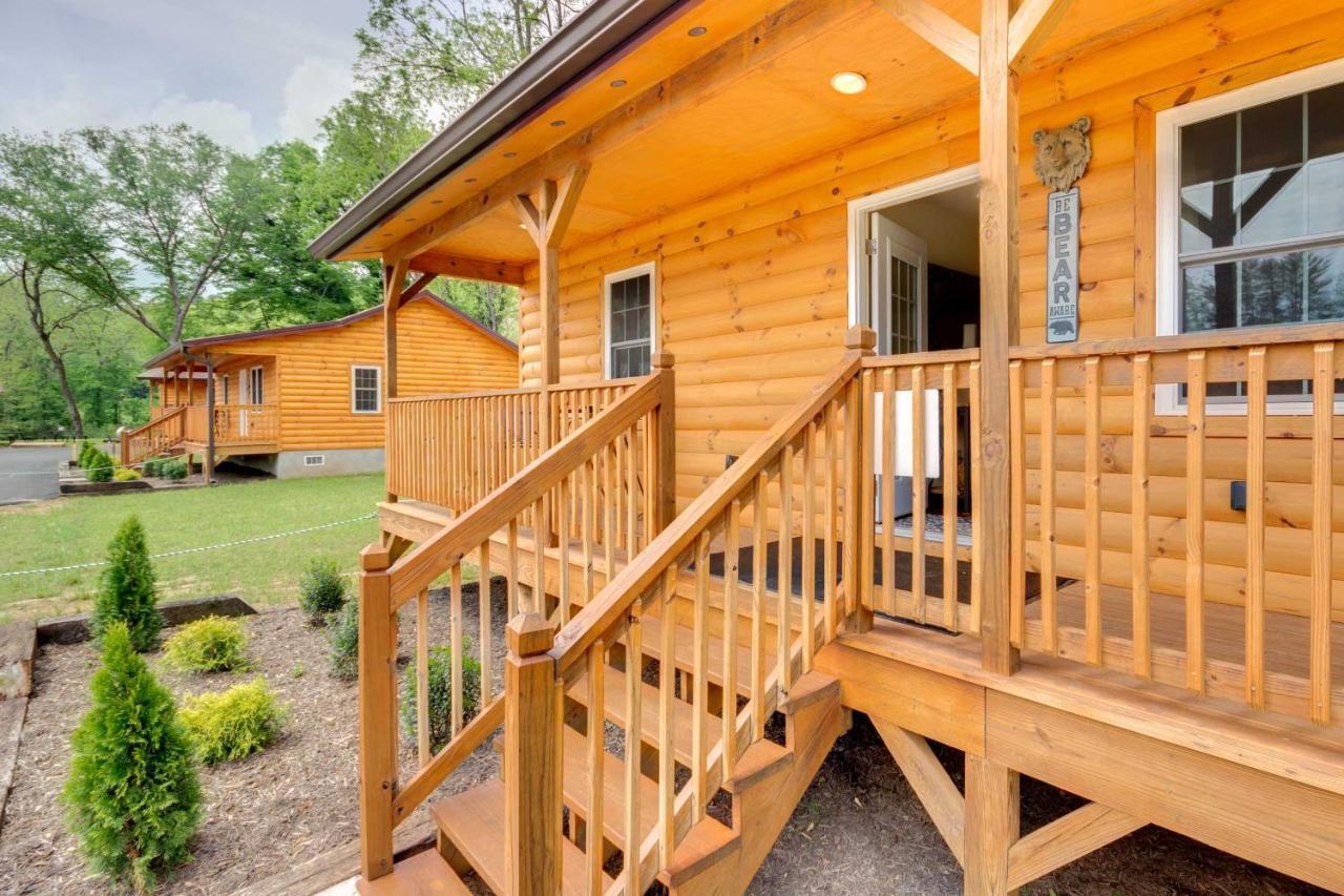 Bears Den Cabin With Porch About 5 Mi To Bryson City! Экстерьер фото